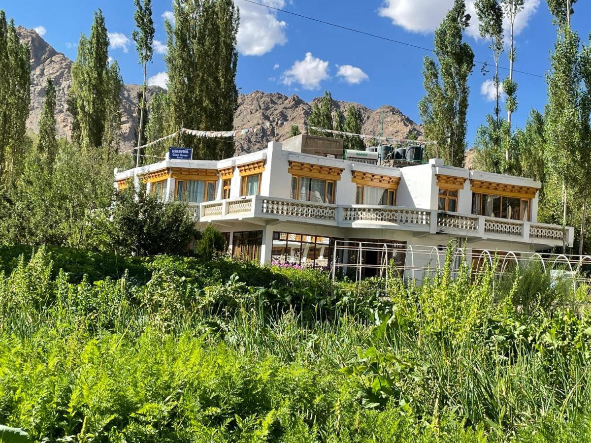 Hinjuma Guest House Leh Buitenkant foto