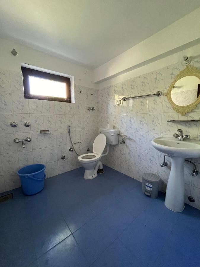 Hinjuma Guest House Leh Buitenkant foto